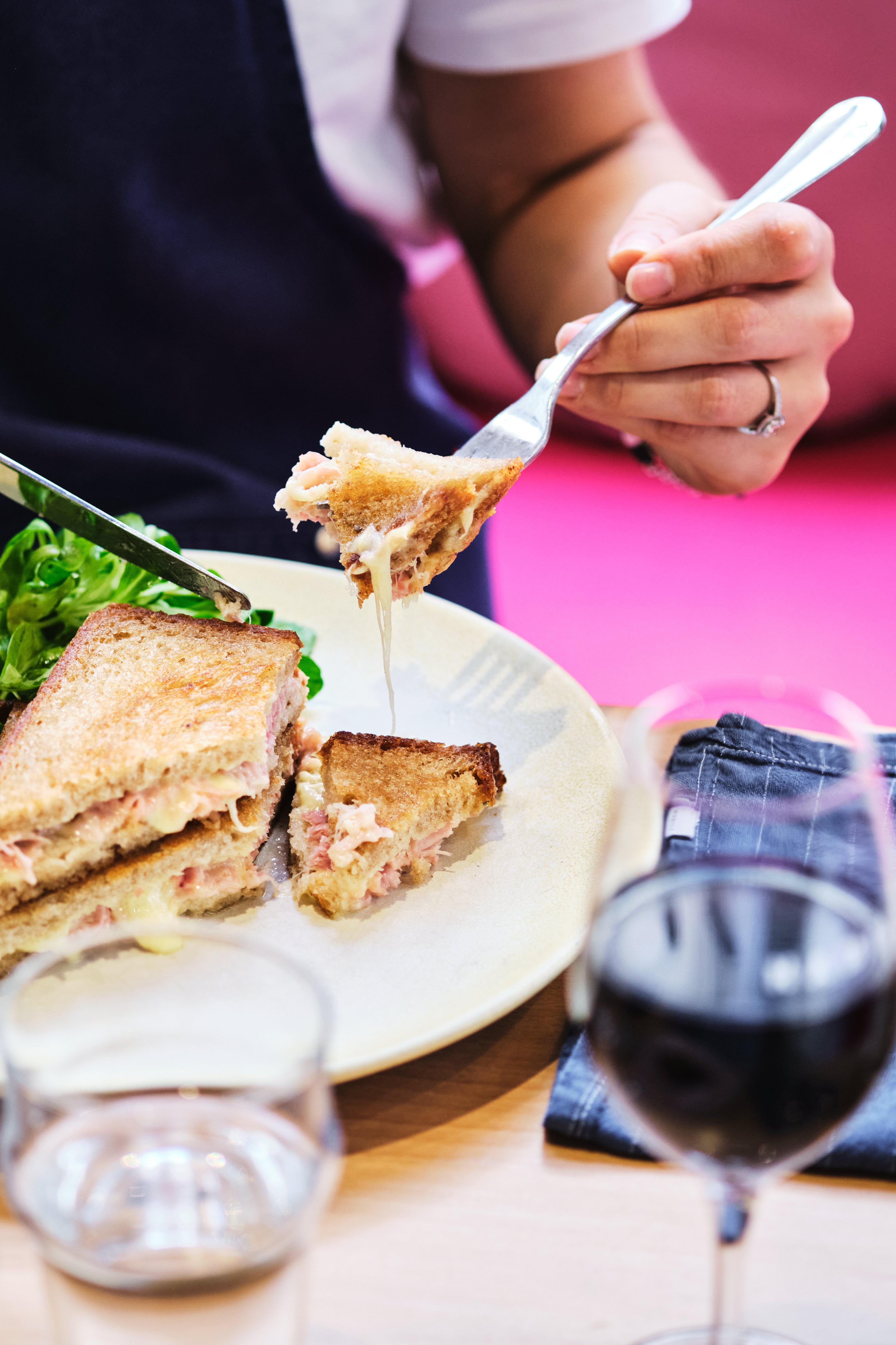 Des bons plats et du bon son.