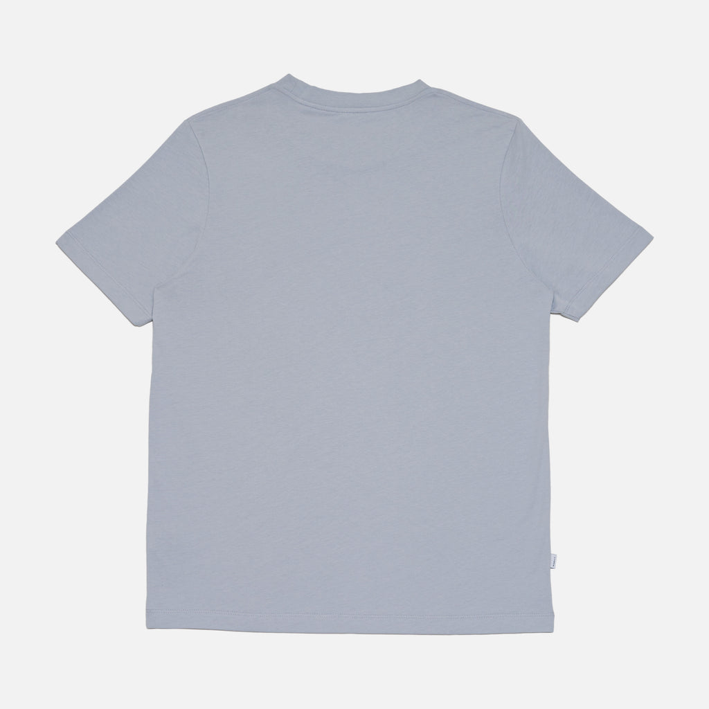 Le Basique est un Tee-shirt avec une coupe unisexe et classique dans un coton BIO labélisé GOTS. Un col rond avec une bande de renfort pour une tenus parfaite lavage après lavage. HABILE  | gris sel